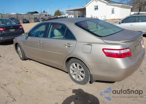 2009 Toyota Camry Xle z USA, uszkodzony, nr VIN 4T1BE46K09U293832
